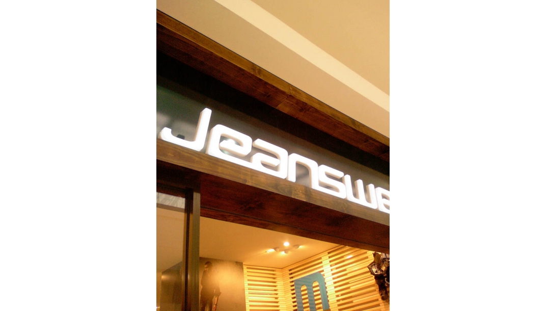 Neon, LED and Other Illuminated Signage